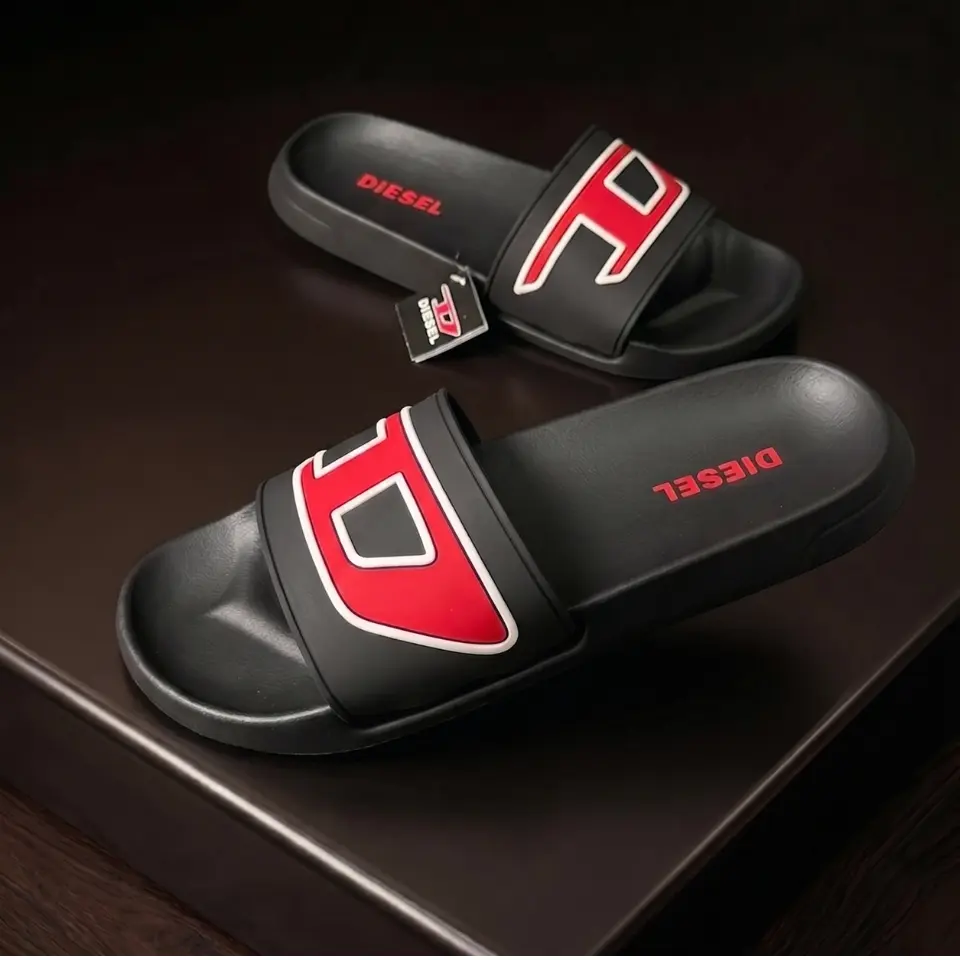 Diesel Negro Logo Rojo